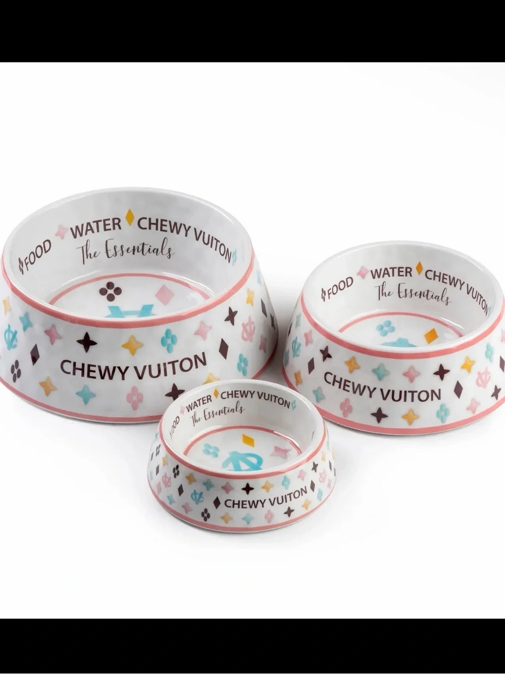 NWT Chewy Vuiton Large Bowls & Mat